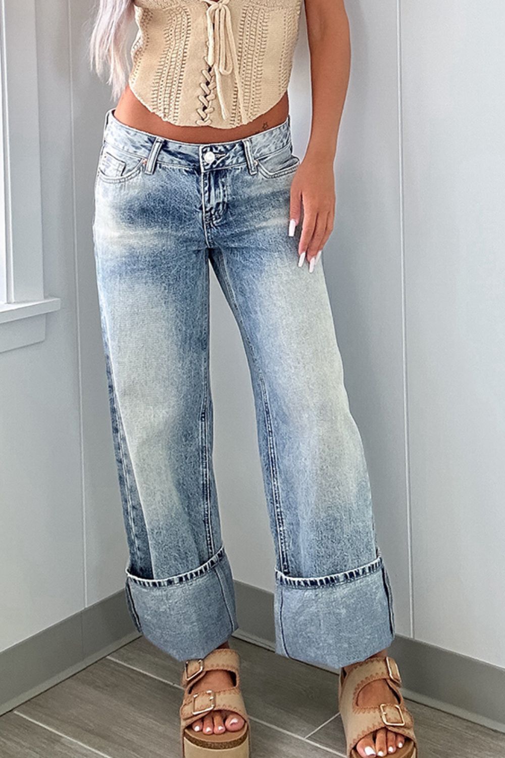 Washed Wide Leg Jeans with Pockets - felvior
