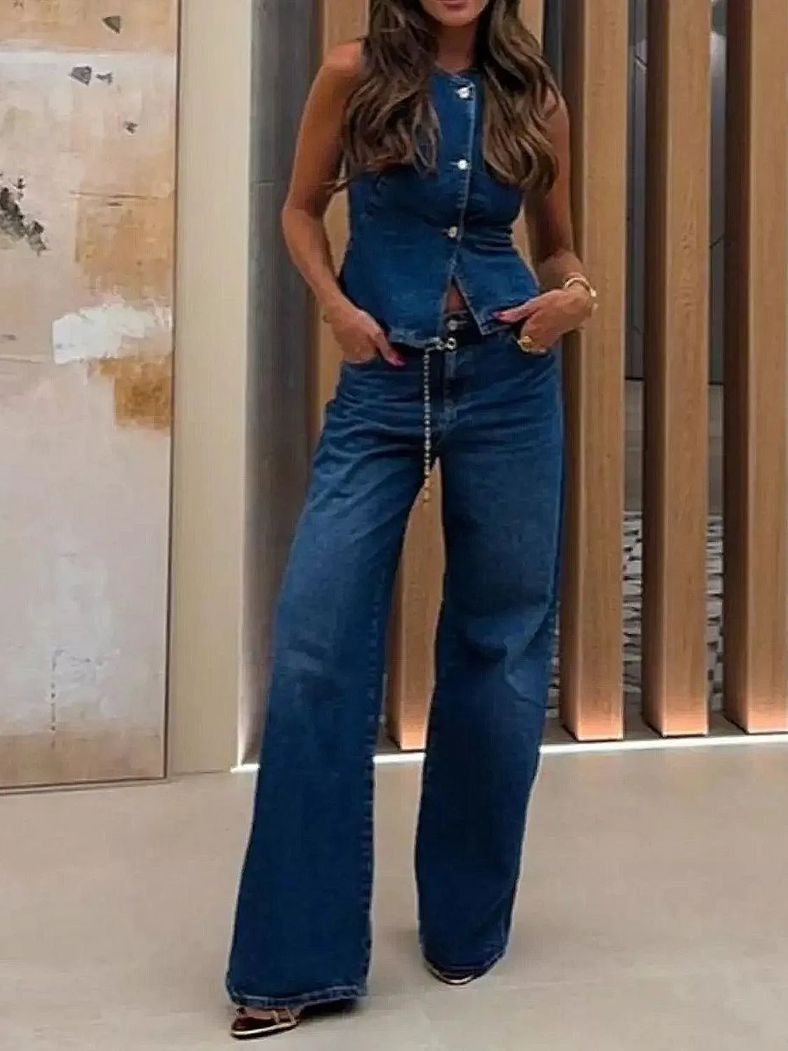 Button Down Vest and Flare Jeans Denim Set Hauptbild