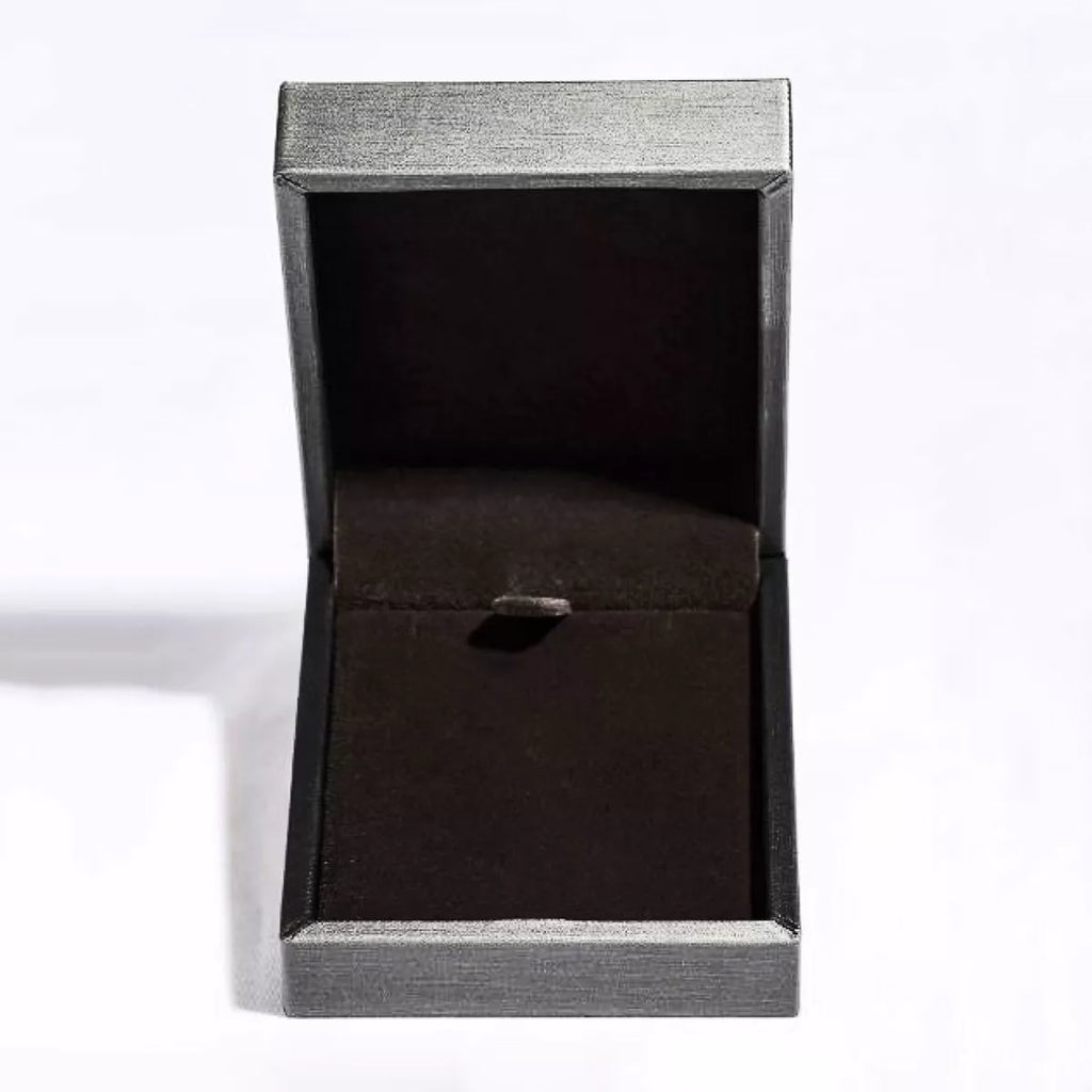 1e4d0fc7-d487-4663-9d82-e26ce0ff2ed5-Max-Origin