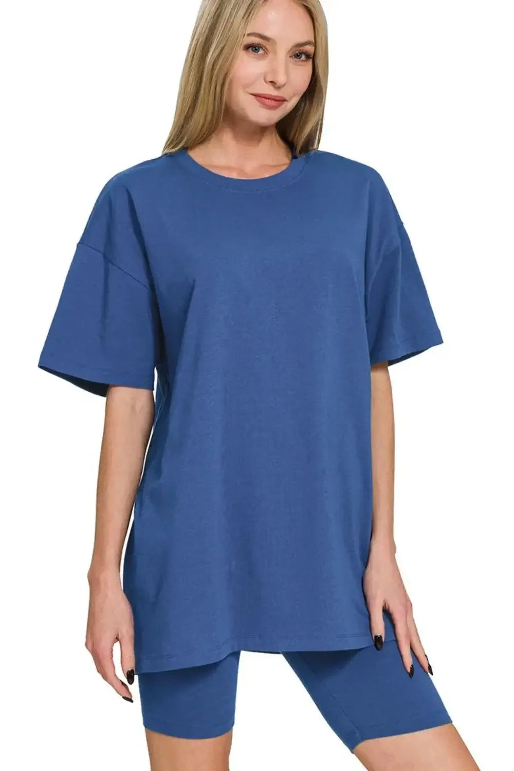 Zenana Cotton Round Neck Top & Biker Shorts Image principale du produit