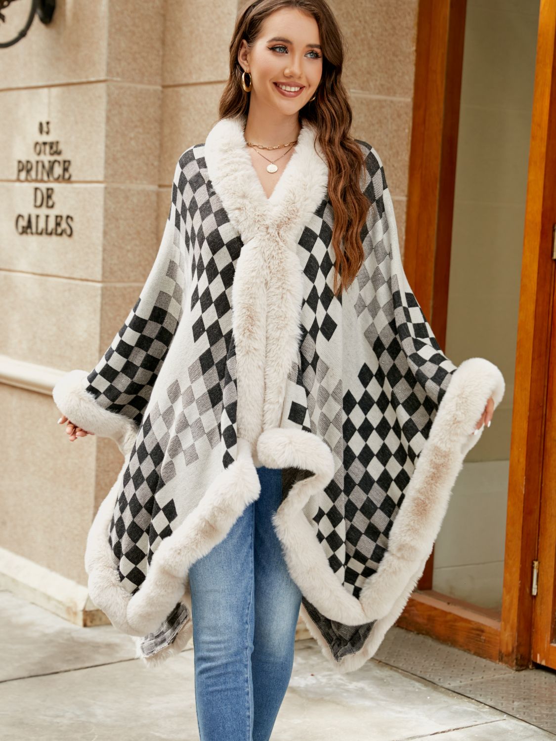 Checkered Faux Fur Trim Poncho - felvior
