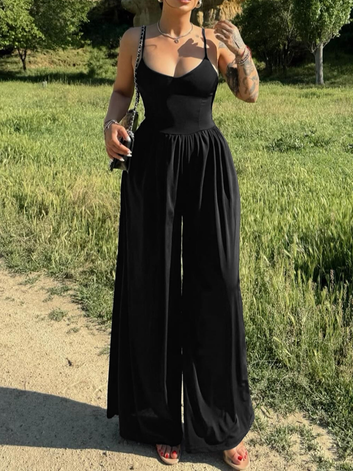 Spaghetti Strap Scoop Neck Jumpsuit Hauptbild