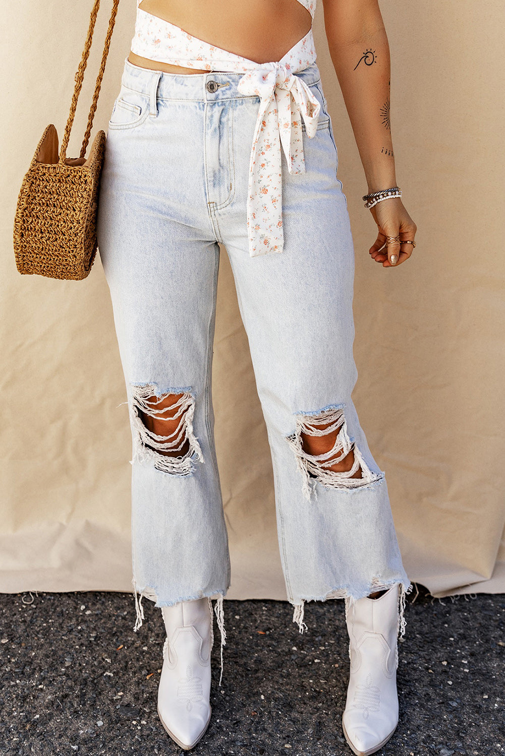 Distressed Raw Hem Jeans with Pockets Hauptbild