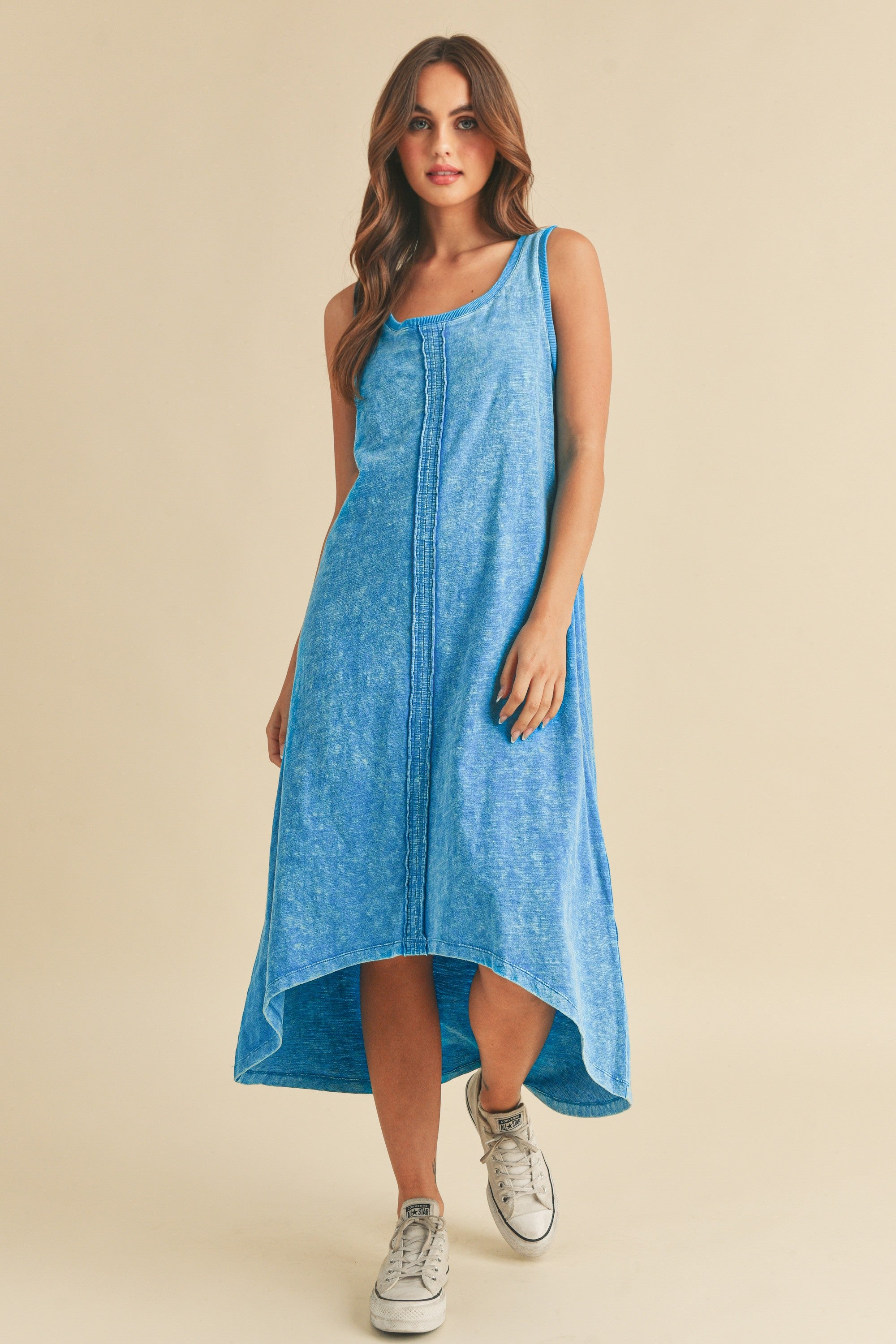 Aemi + Co High-Low Hem Scoop Neck Midi Tank Dress - felvior