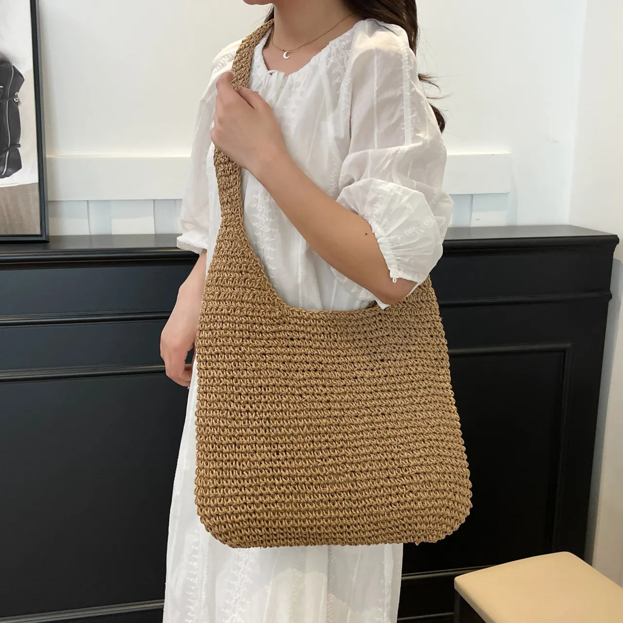 Woven Straw Hobo Shoulder Bag Secondary image