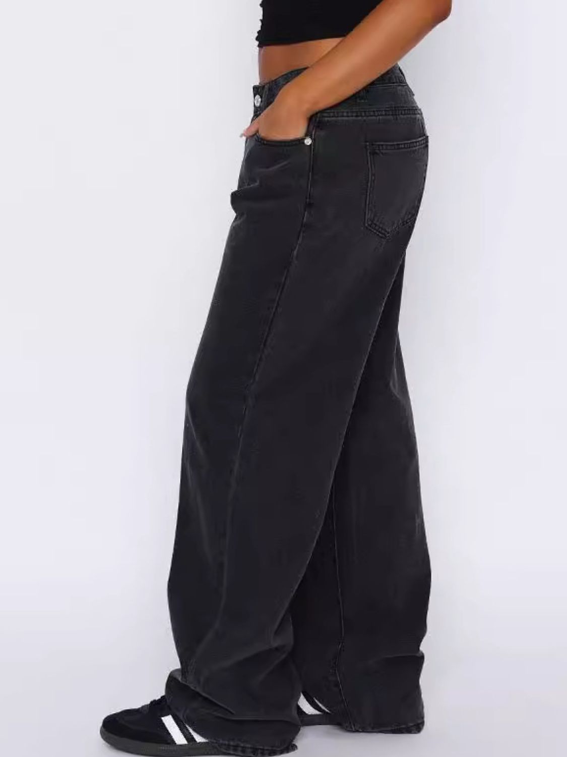 Wide Leg Jeans with Pockets - felvior