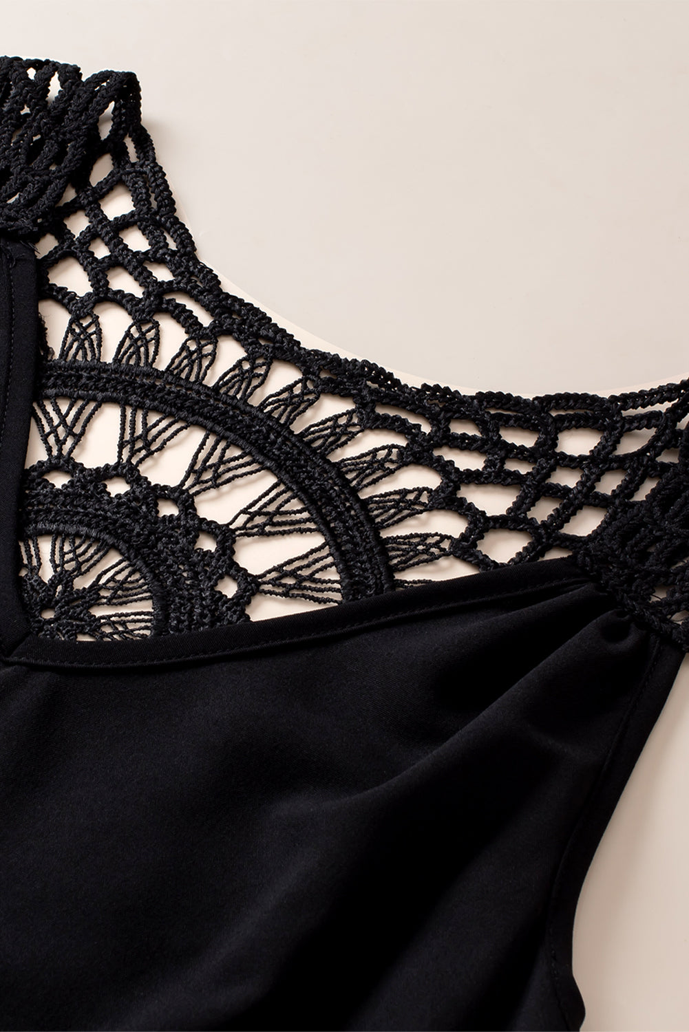 Openwork V-Neck Tank - felvior