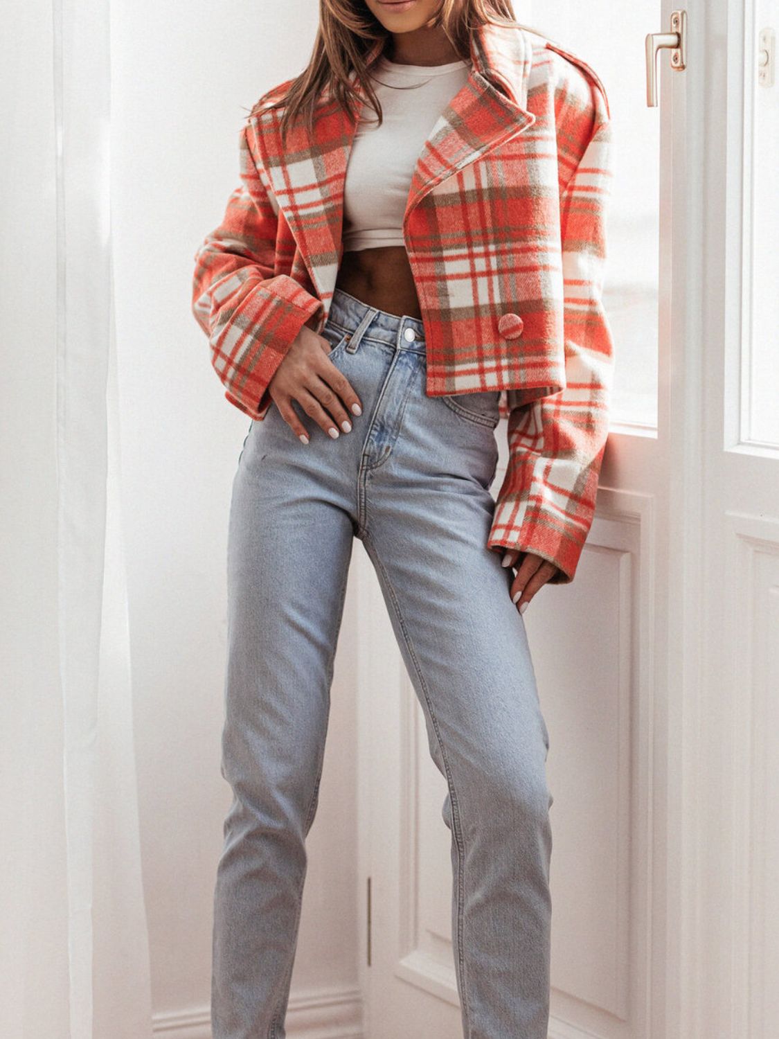 Lapel Collar Plaid Cropped Jacket - felvior