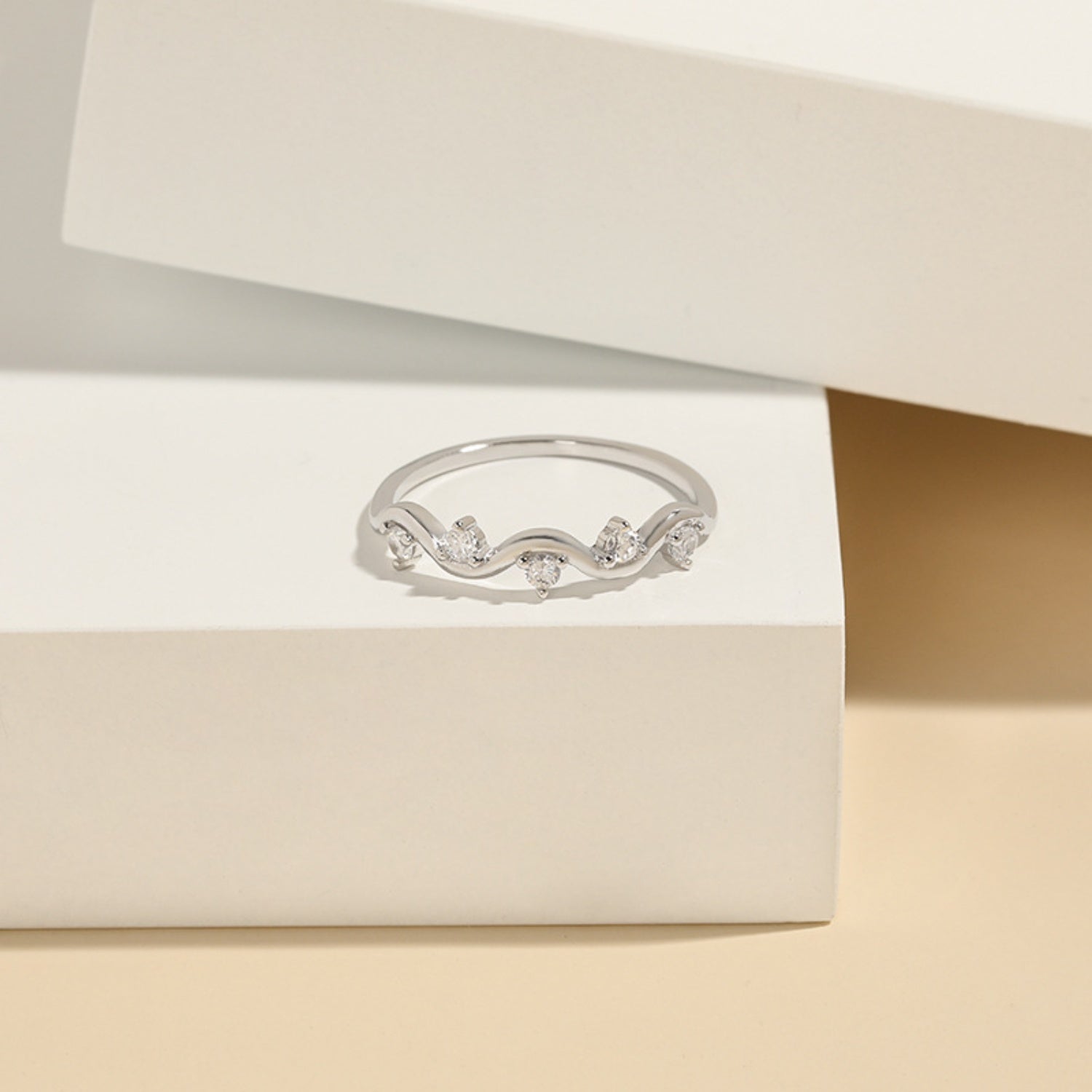 925 Sterling Silver Inlaid Zircon Ring - felvior