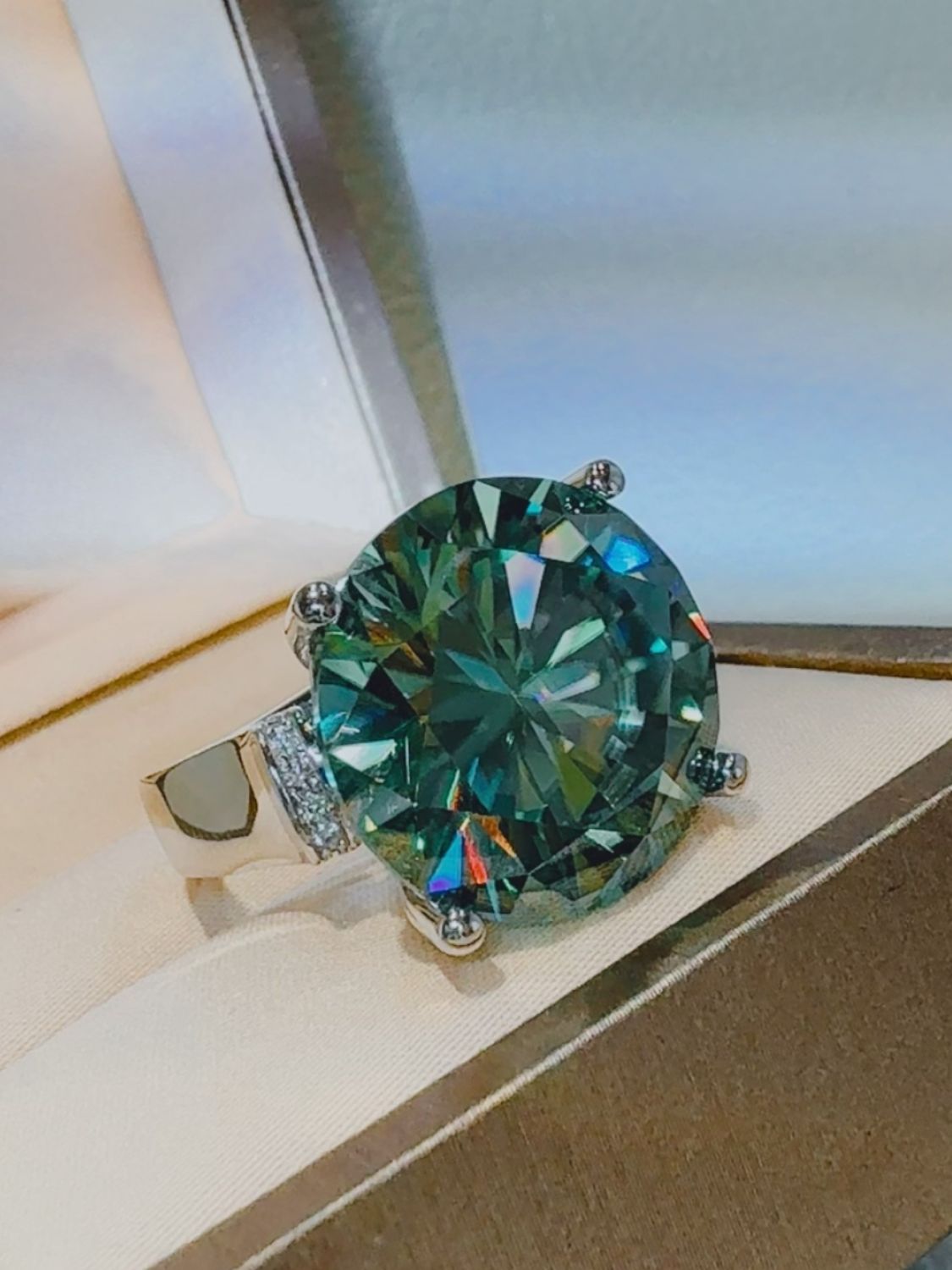 20 Carat Moissanite 925 Sterling Silver Ring - felvior