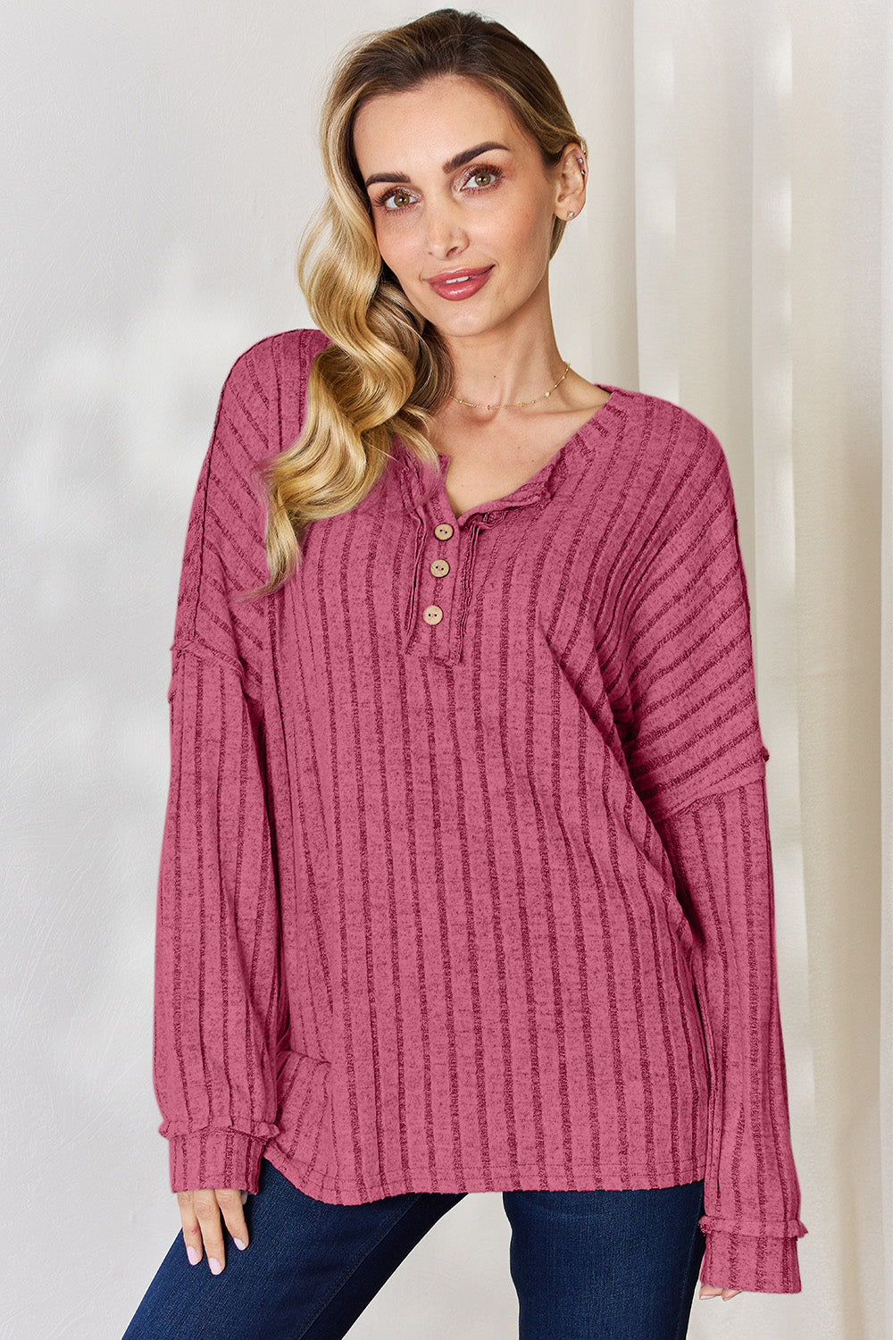 Basic Bae Full Size Ribbed Half Button Long Sleeve T-Shirt Hauptbild