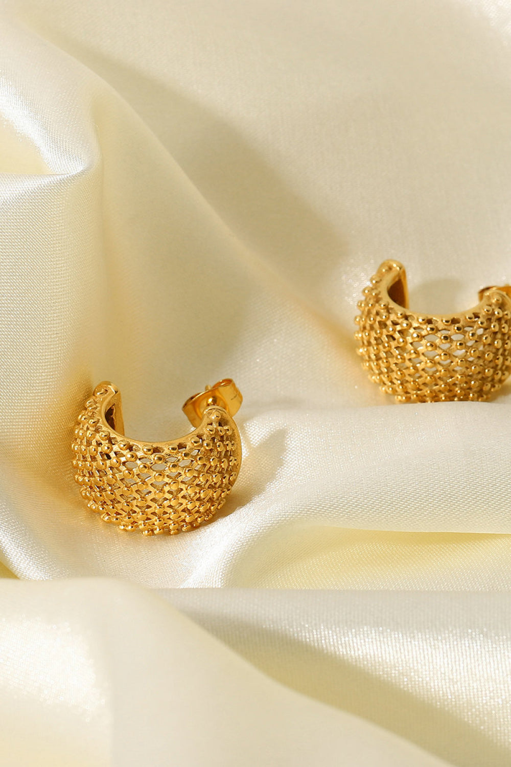 Mesh Half Hoop Earrings - felvior