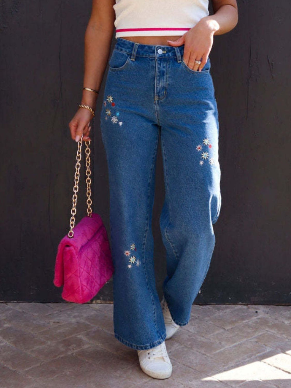 Embroidered Straight Jeans with Pockets - felvior