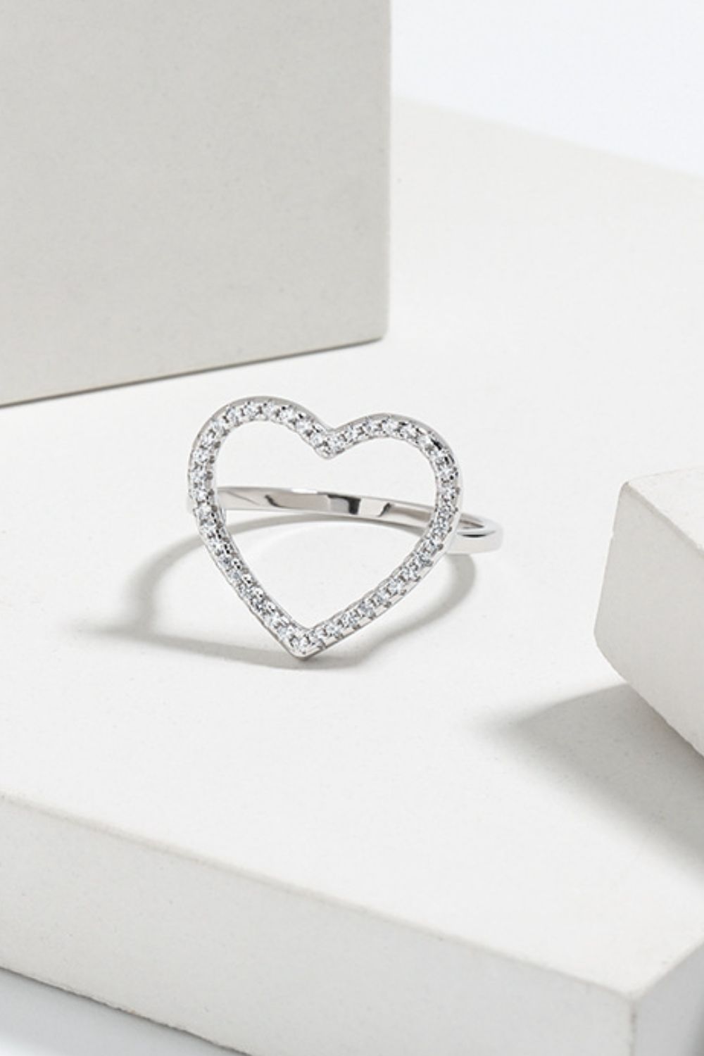 925 Sterling Silver Inlaid Zircon Heart Ring - felvior