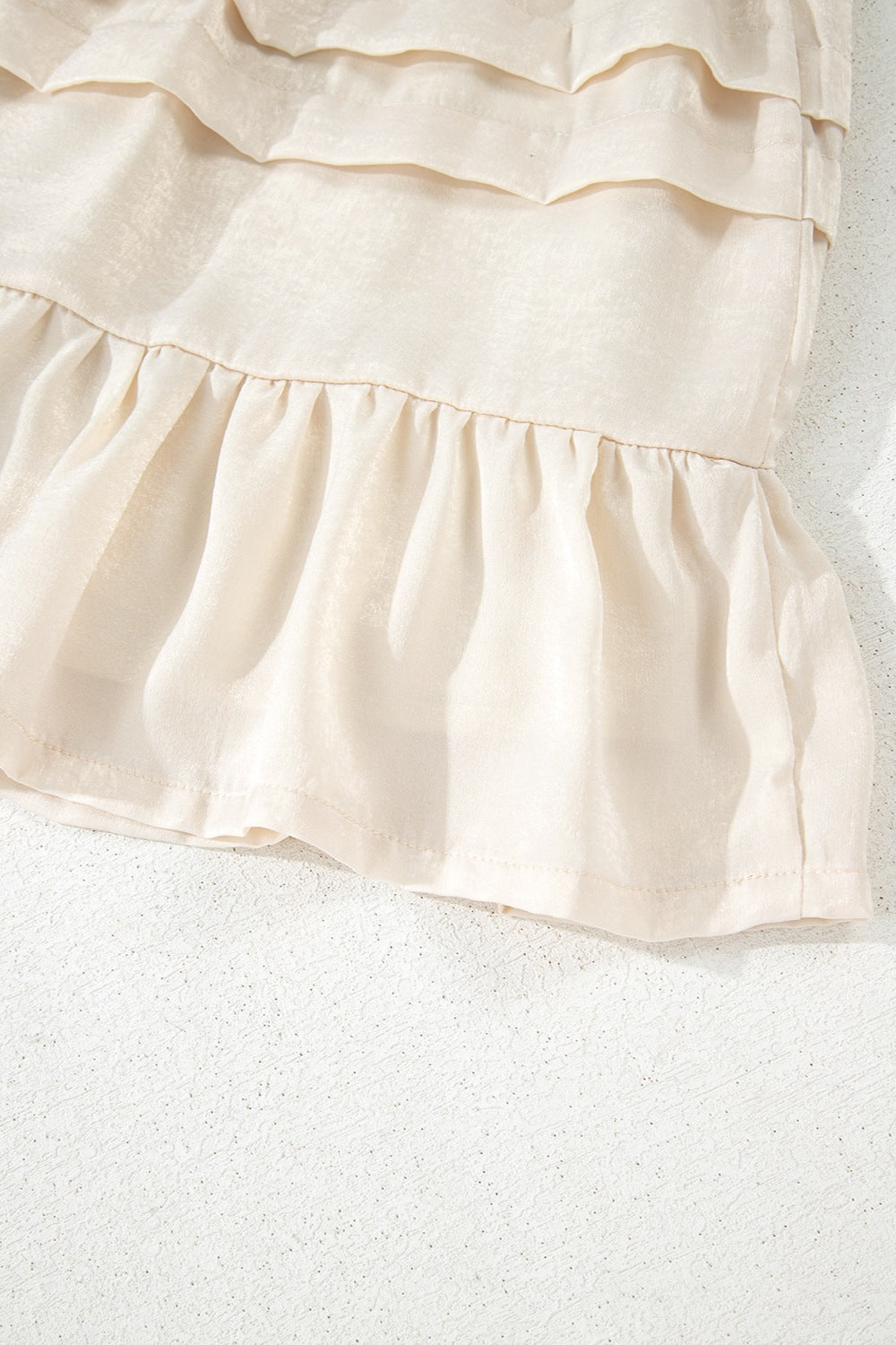 Ruffled Hemline Elastic Waist Mini Skirt