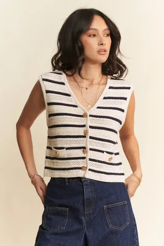 Davi & Dani Sleeveless Cropped Striped Sweater Knit Vest Top Hauptbild