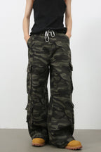 Men's Camouflage Wide Leg Jeans with Cargo Pockets