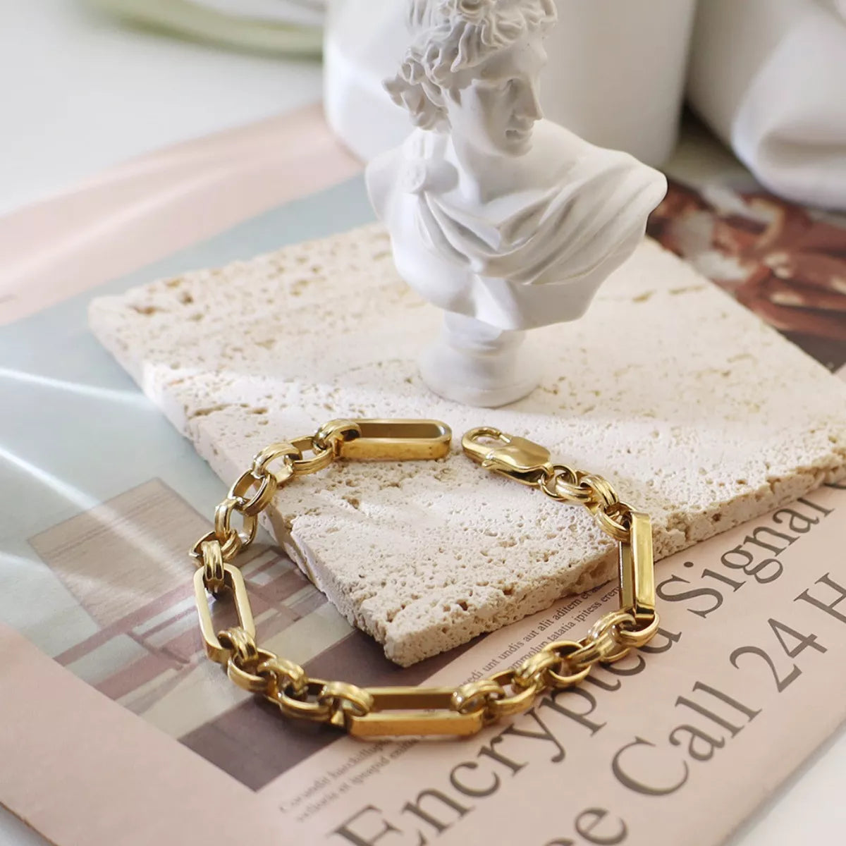 18K Gold-Plated Chunky Gold Chain Link Bracelet Secondary image