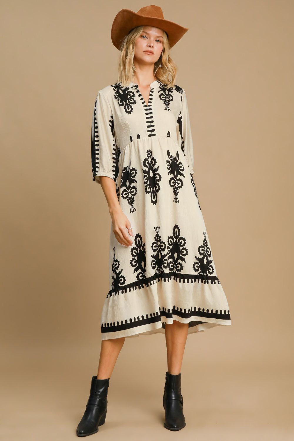 Umgee Printed Notched Midi Dress - felvior