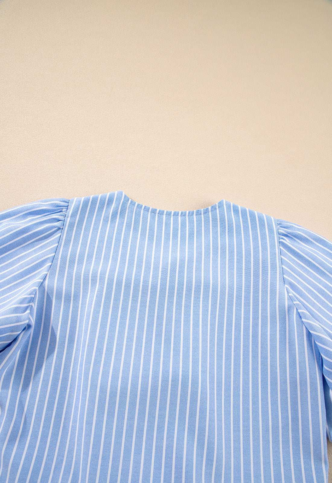 Striped Bowknot Detail Puff Sleeve Top and Shorts Set - felvior
