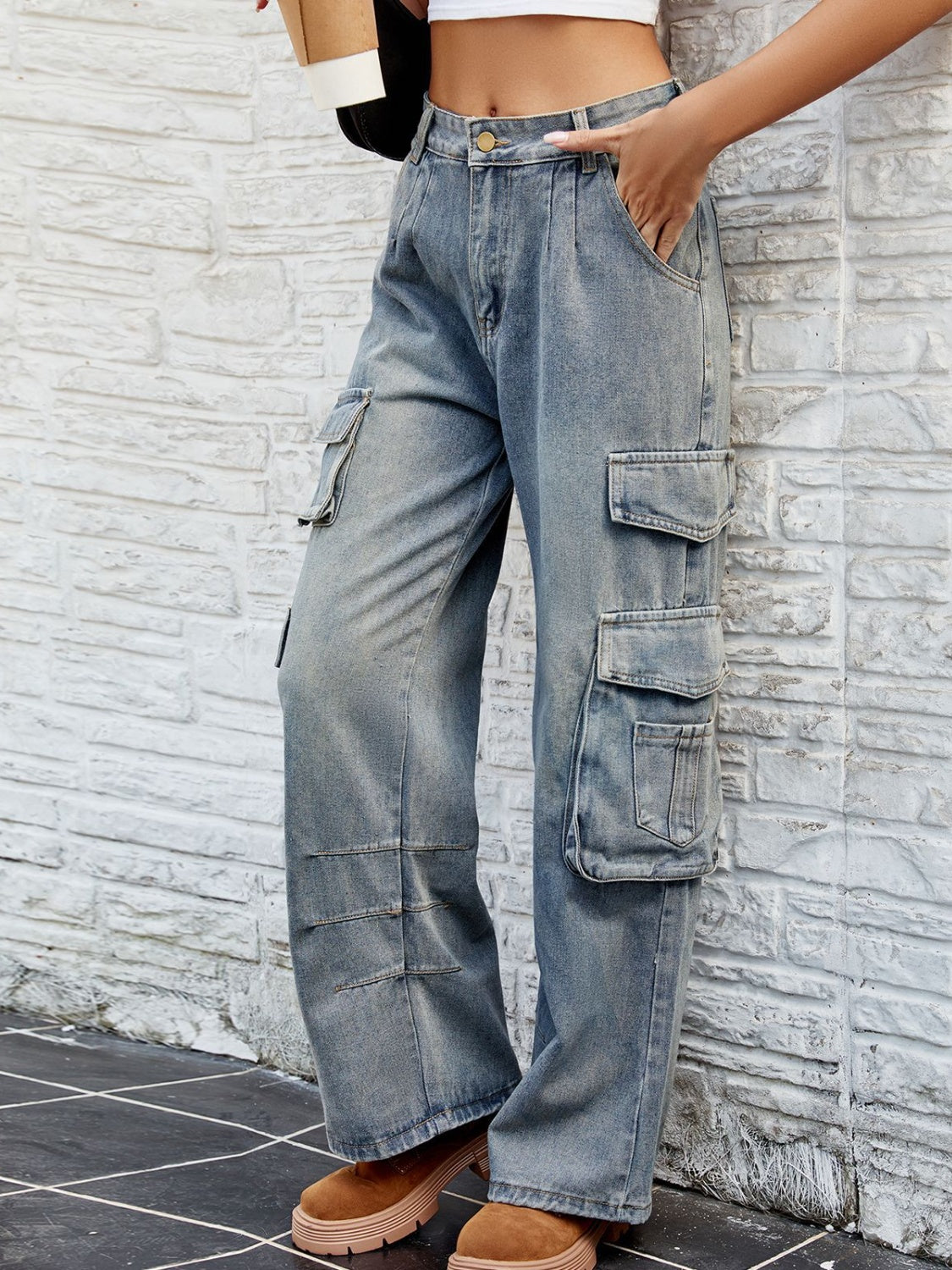 Washed Jeans with Pockets - felvior