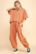 Davi & Dani Flowy Top and Elastic Waist Band Pants Set