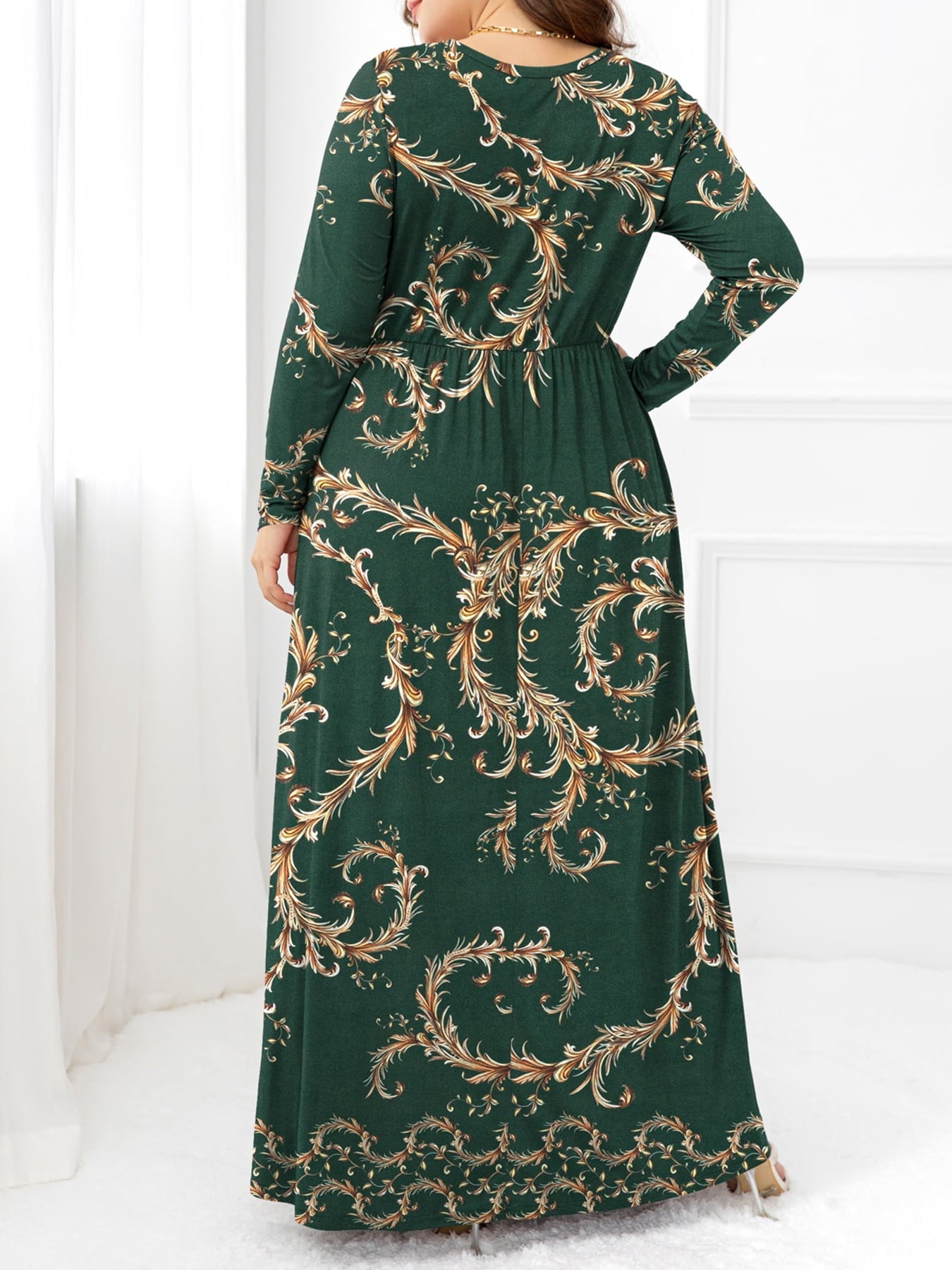 Plus Size Round Neck Maxi Dress with Pockets - felvior