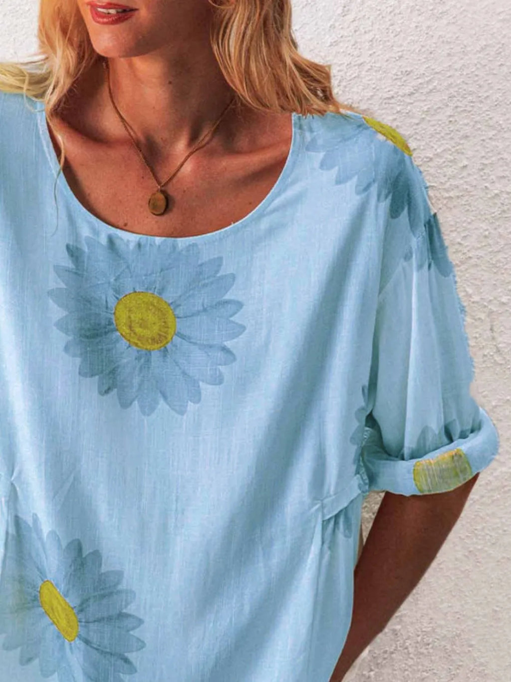 Full Size Flower Round Neck Half Sleeve T-Shirt Plus Size