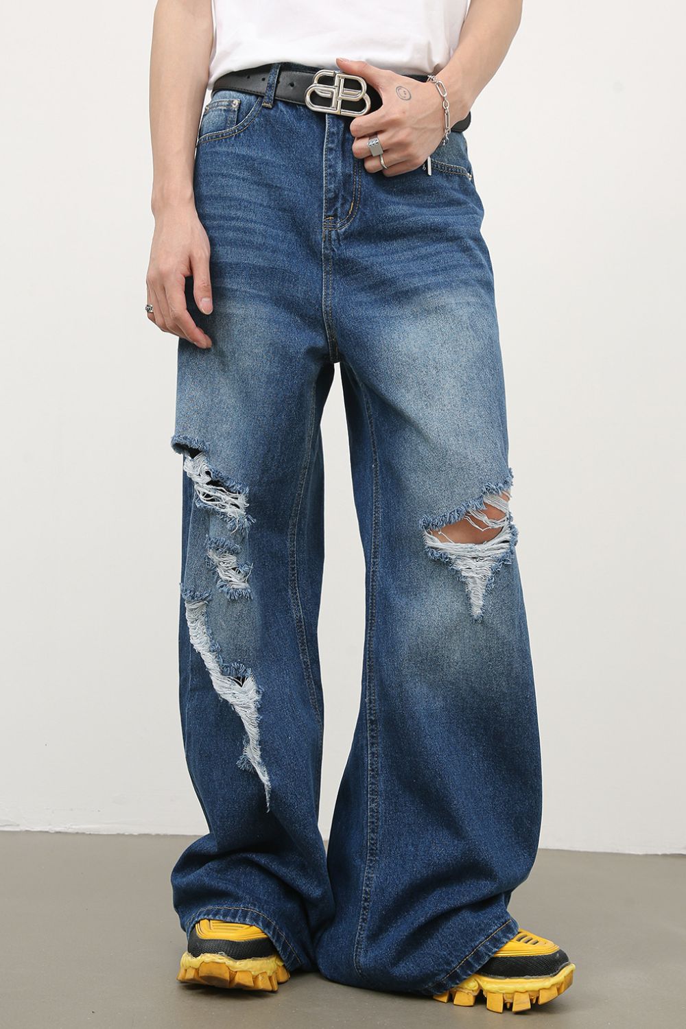 Men's Distressed Wide Leg Jeans