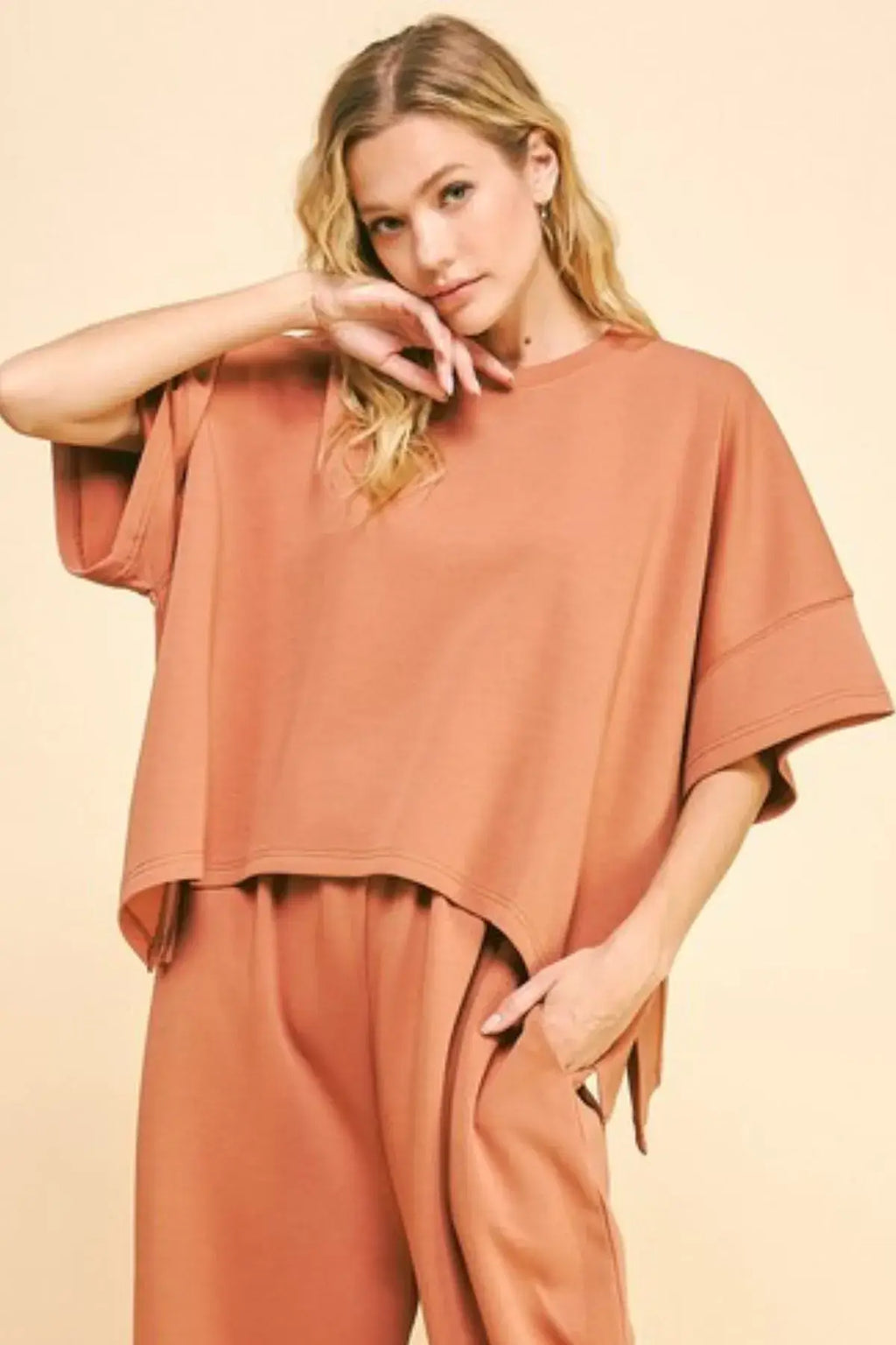 Davi & Dani Flowy Top and Elastic Waist Band Pants Set