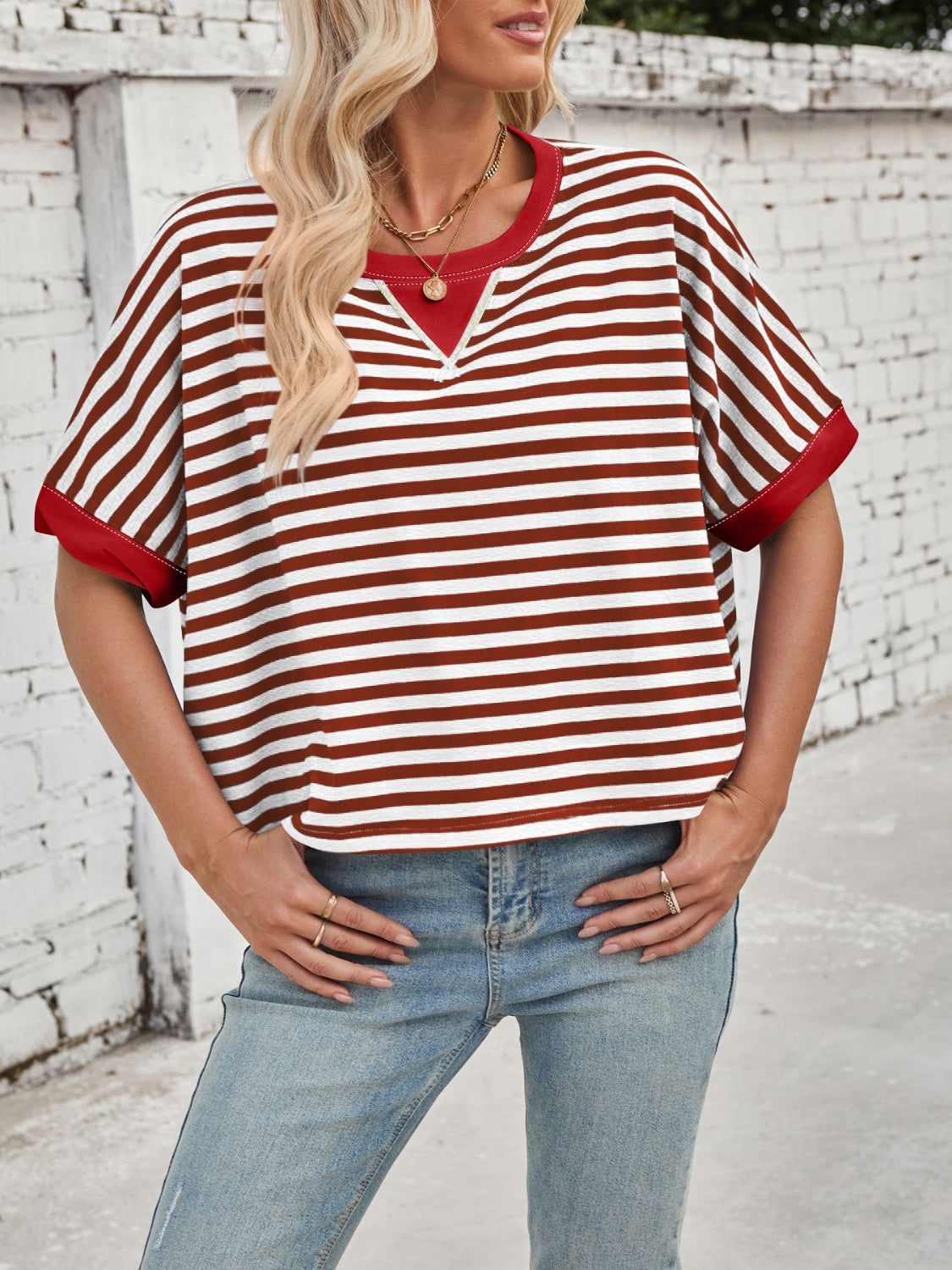 Lovelet Striped Round Neck Short Sleeve T-Shirt Secondary image