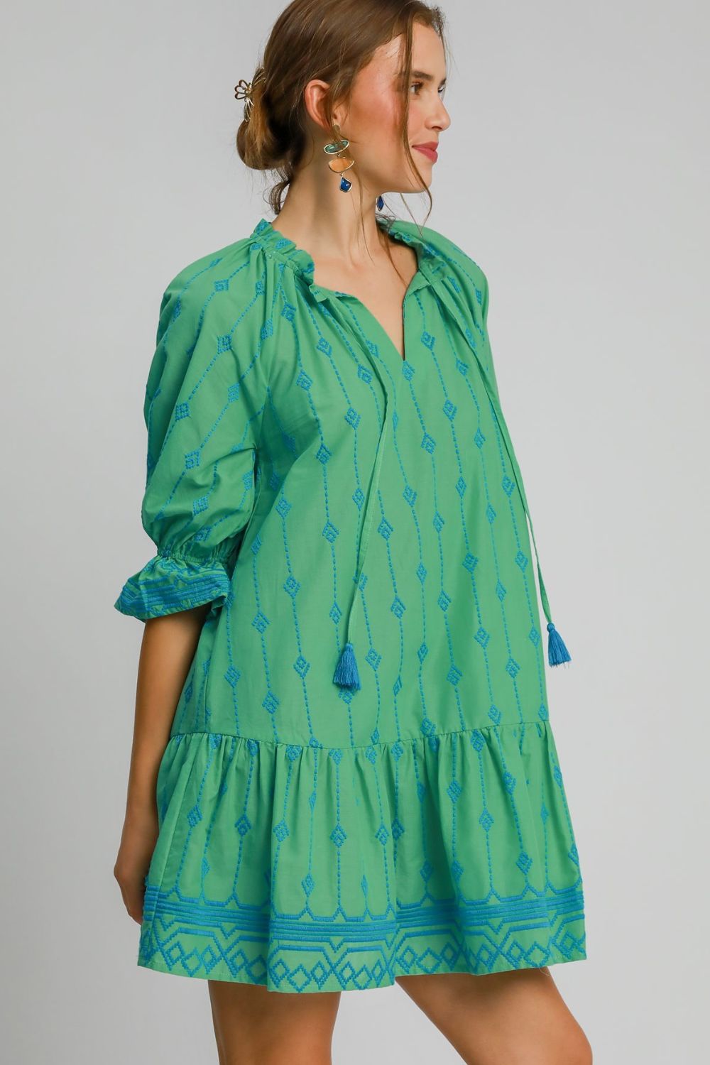 Umgee Full Size Tassel Embroidered Flounce Sleeve Mini Dress Plus Size Zweitbild