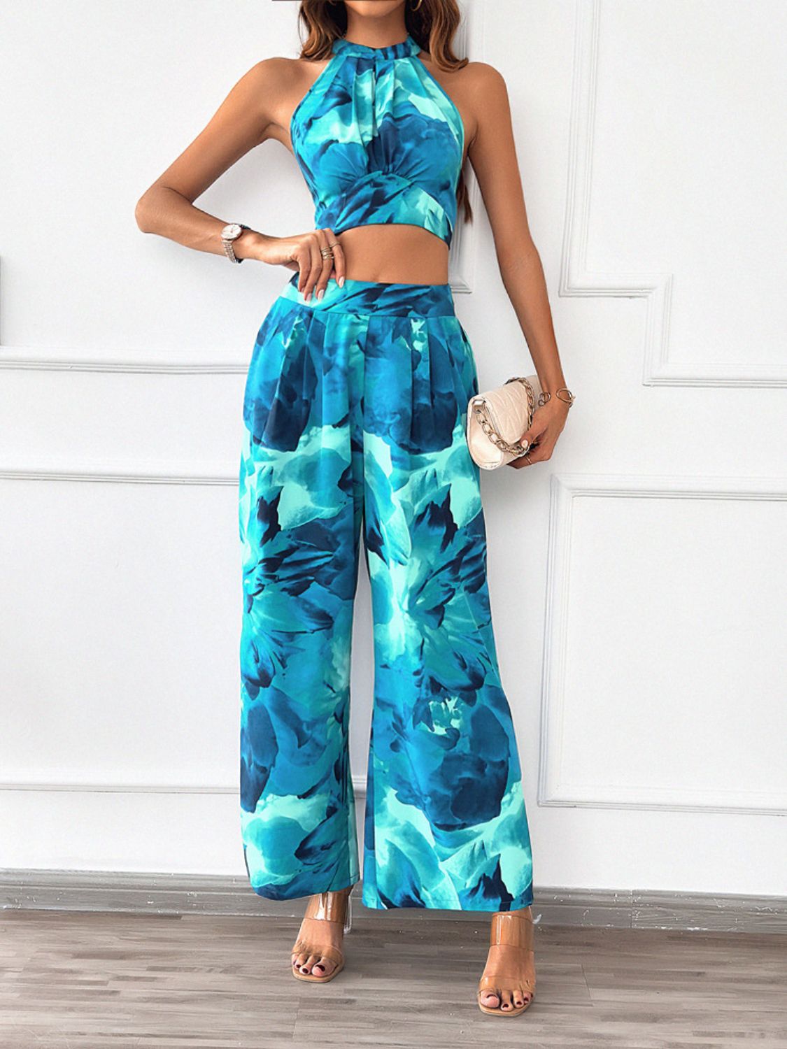 Devine Printed Halter Neck Top and Pants Set Main image
