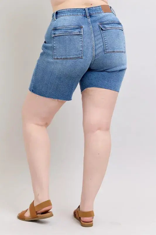 Judy Blue Full Size Mid Rise Bermudas Denim Shorts W/ Back Flap Pockets Plus Size