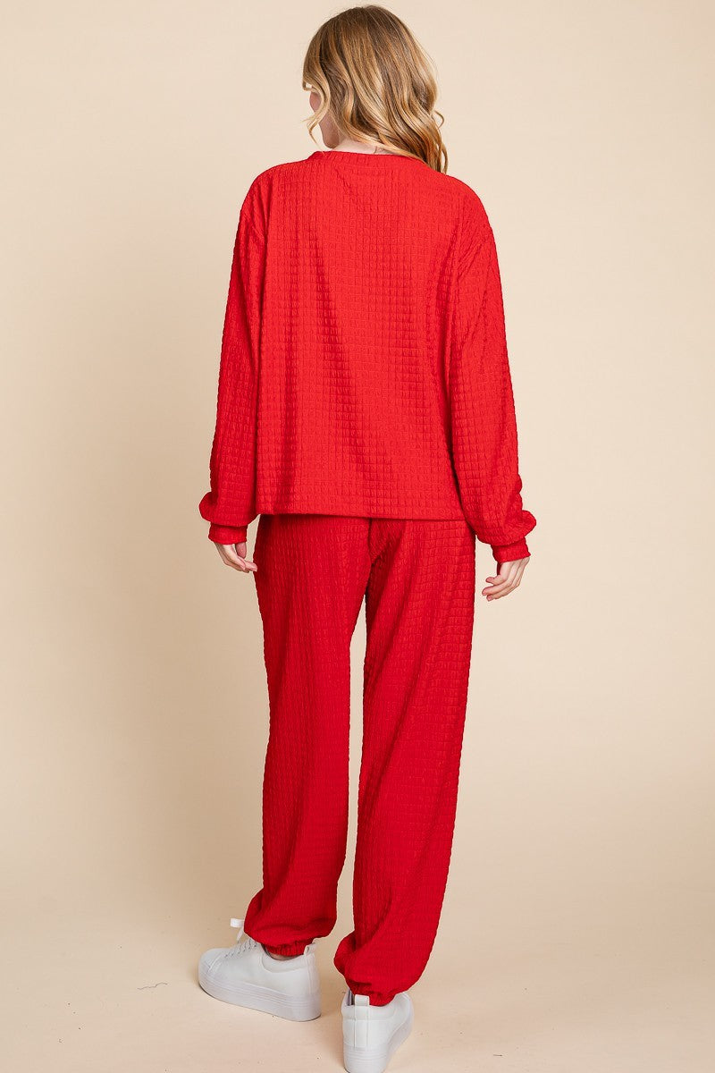 Super Lady Full Size Crinkle Check Round Neck Top and Pants Lounge Set - felvior