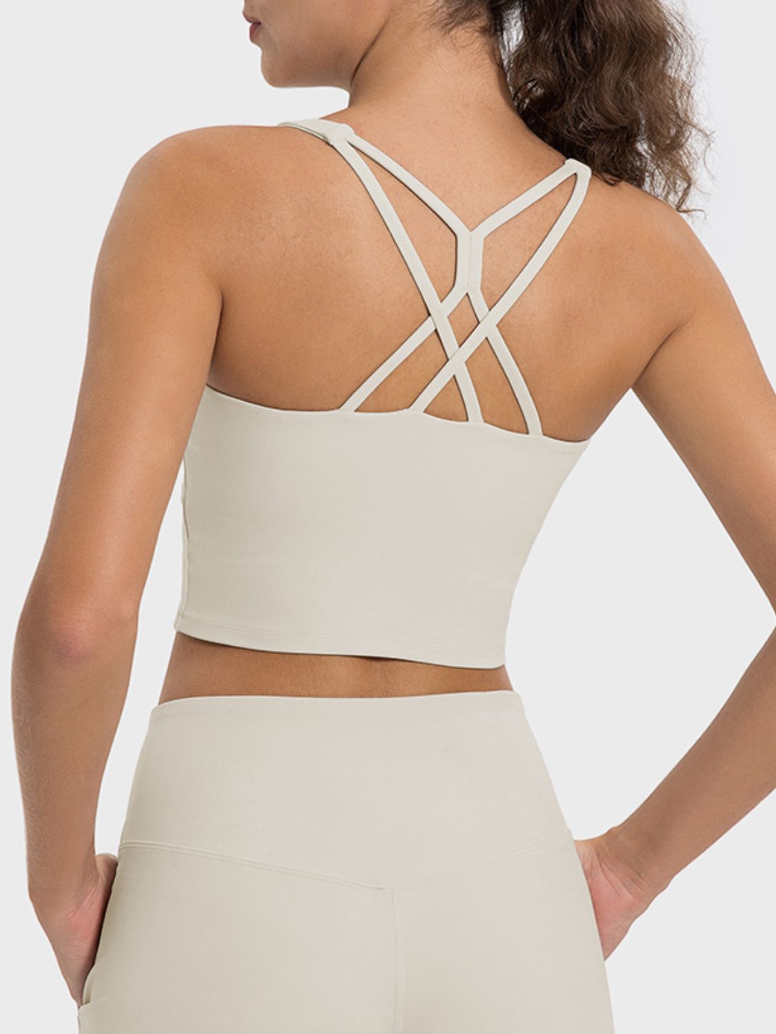 Millennia Crisscross Round Neck Active Tank - felvior