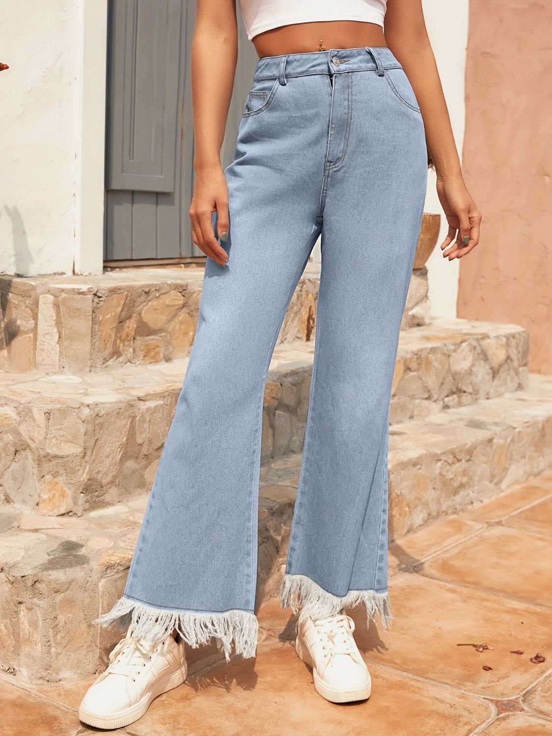 Raw Hem Bootcut Jeans with Pockets - felvior