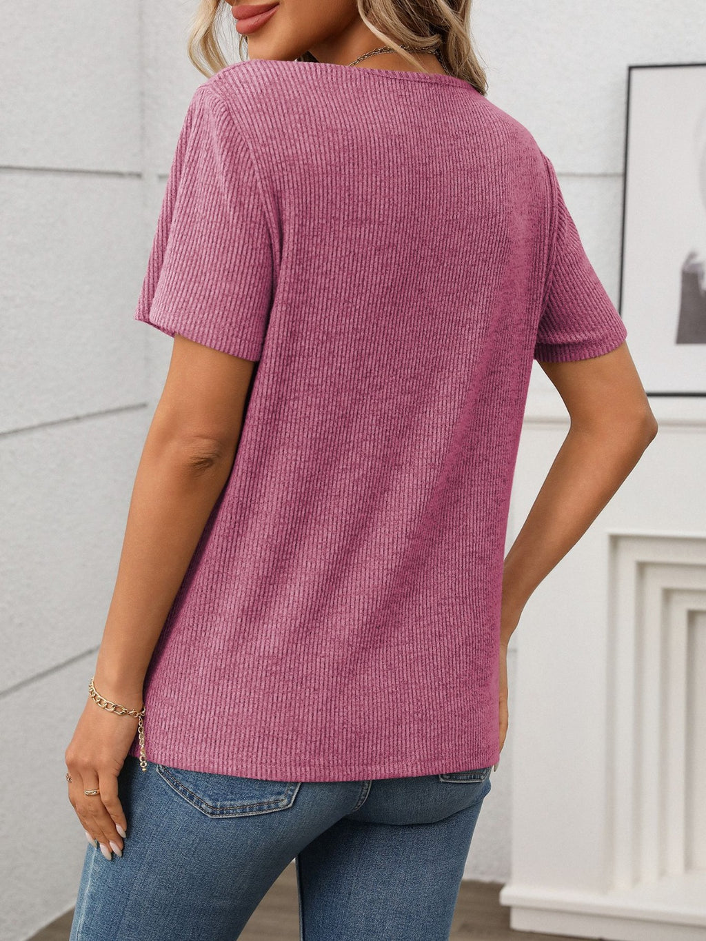 Ribbed V-Neck Short Sleeve T-Shirt