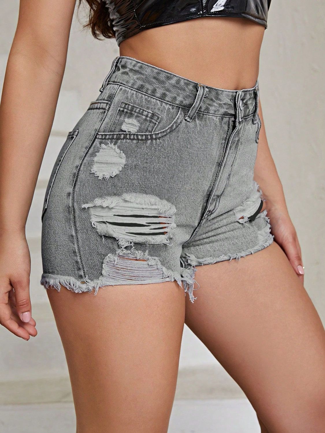 Distressed Raw Hem High Rise Denim Shorts - felvior