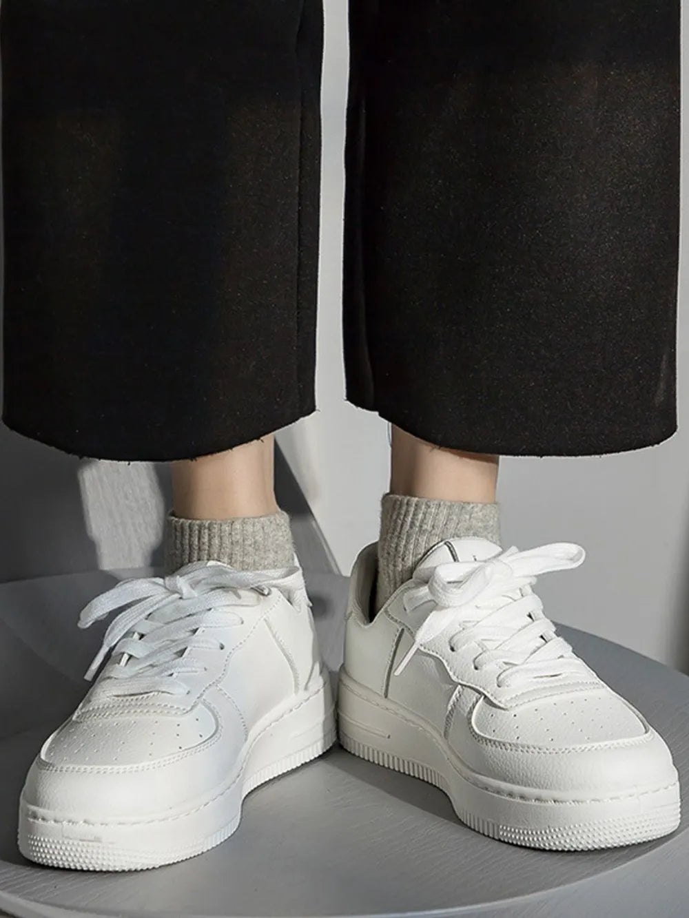 Lace Up Round Toe Platform Shoes Secondary image