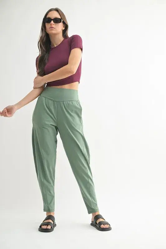 MONO B Flowbarrel High Waist Active Pants