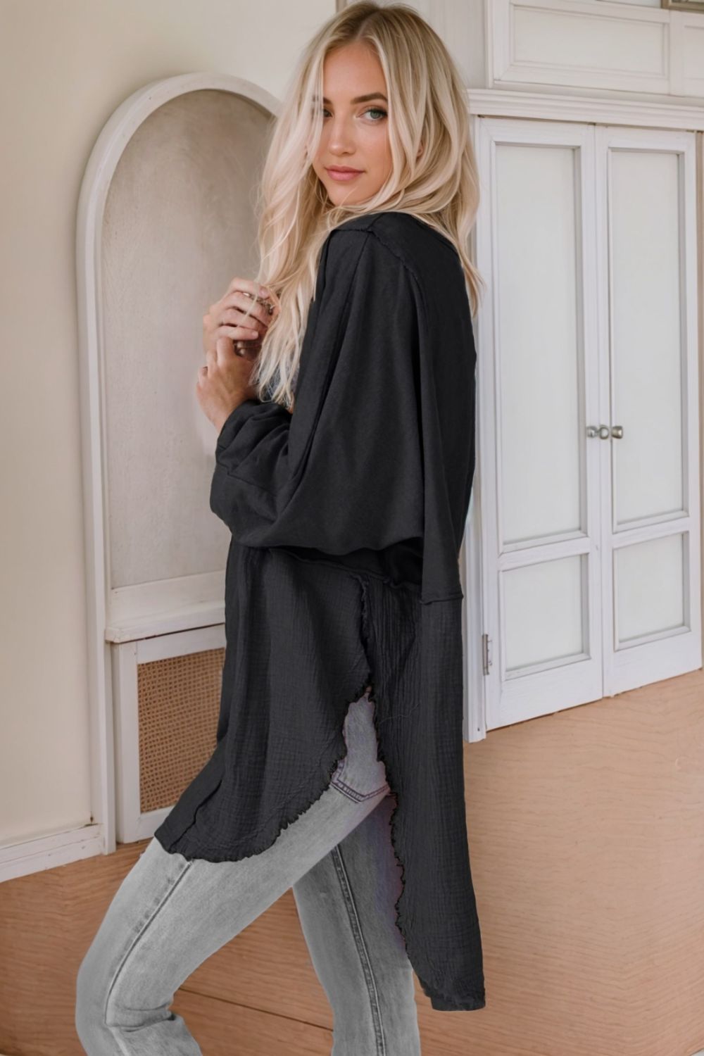 Contrast Texture Round Neck Long Sleeve Blouse - felvior