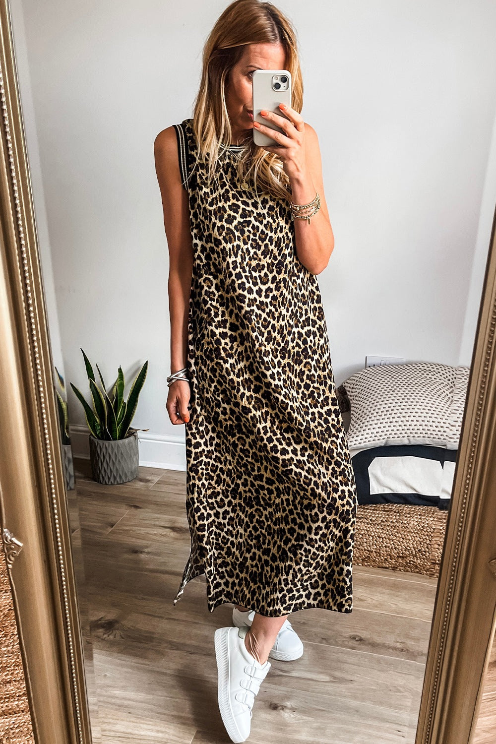 Side Slit Leopard Sleeveless Maxi Dress Zweitbild