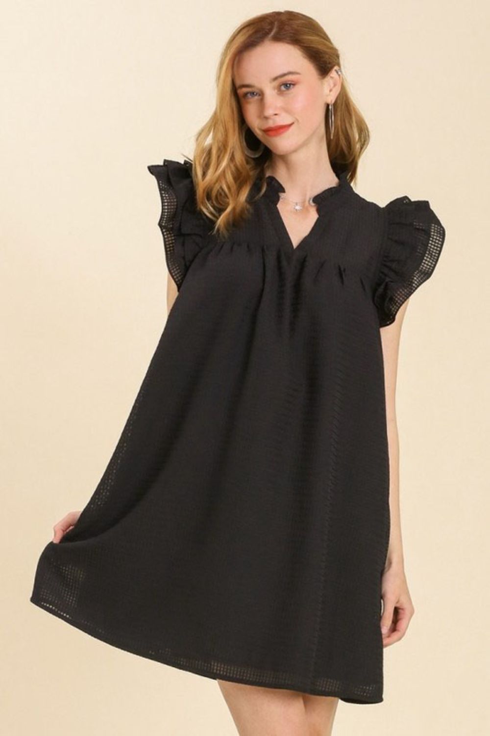 Umgee Full Size Layered Ruffle Sleeve Mini Dress Plus Size Image principale du produit