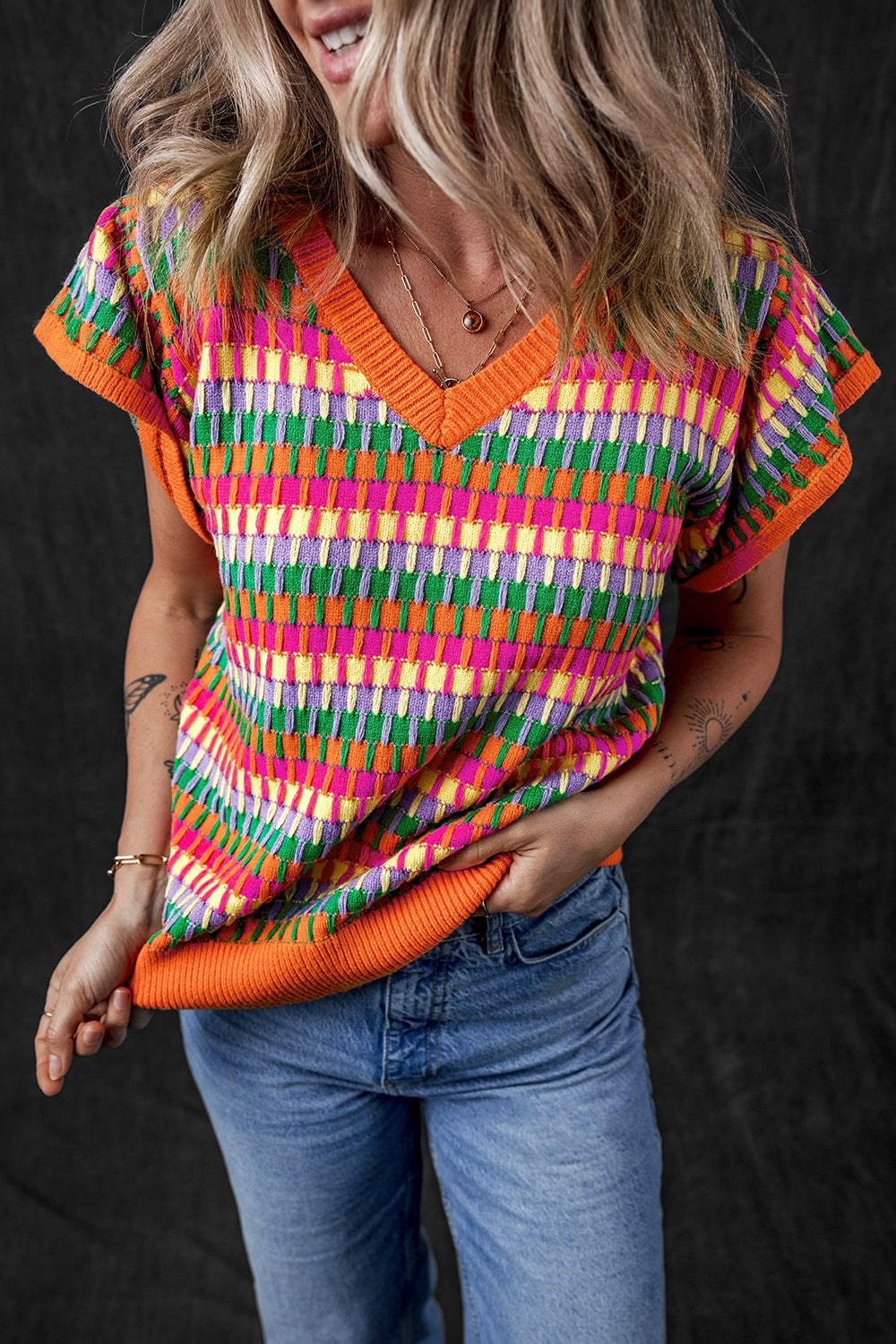 Contrast Striped V-Neck Knit Top - felvior