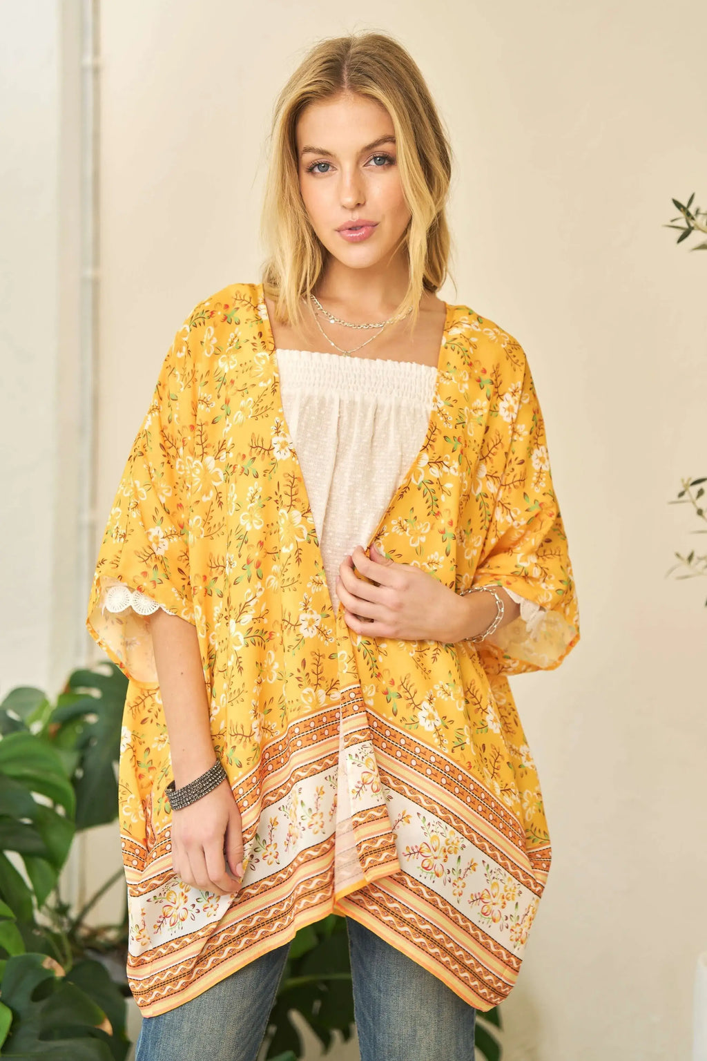 Davi & Dani Floral Printed Short Sleeve Loose Fit Kimono Cover Up