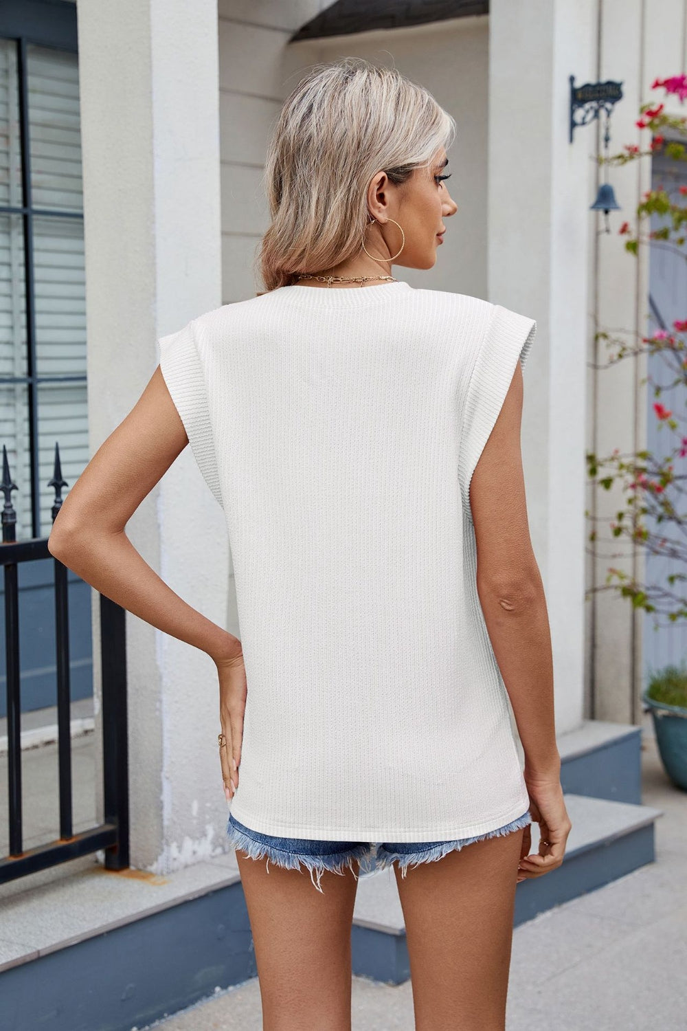 Corded Rib Round Neck T-Shirt
