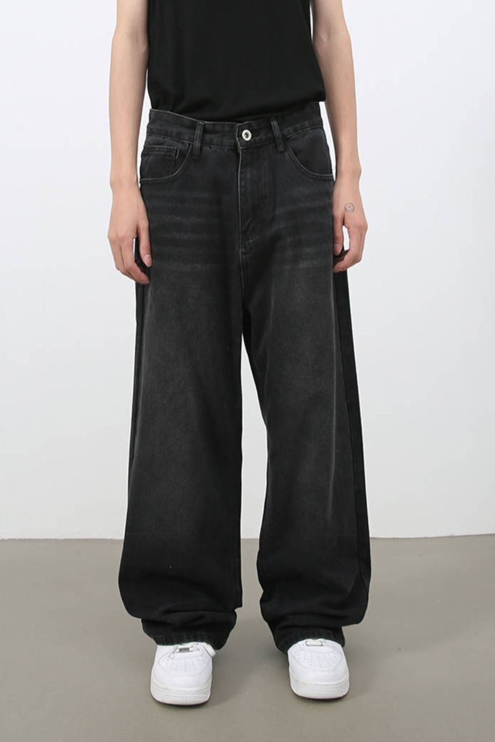 Men's Wide Leg Jeans with Pockets - felvior