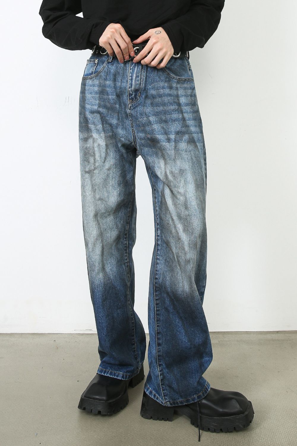 Men's Loose Fit Jeans