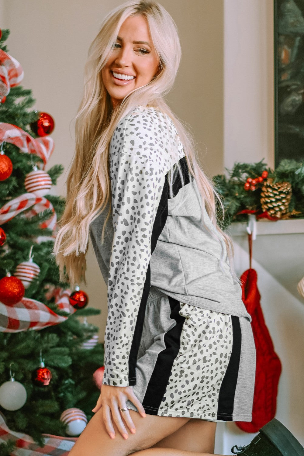 Leopard Long Sleeve Top and Shorts Lounge Set Secondary image